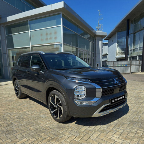 Новий Mitsubishi Outlander 2.5 MiVEC CVT (184 к.с.) S-AWC Ultimate 2024