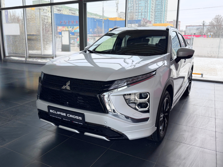 Mitsubishi Eclipse Cross INTENSE